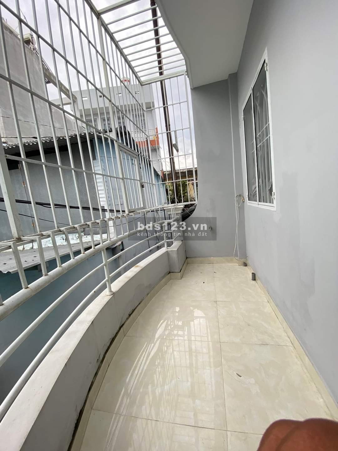 Bán nhà nhỏ giá tốt Nguyễn Văn Nghi, giá thương lượng, yên tĩnh