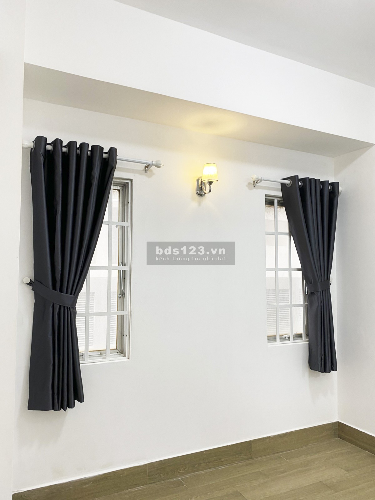Cần bán căn hộ chung cư Vạn Đô - 348 Bến Vân Đồn phường 1- Quận 4- TP. HCM