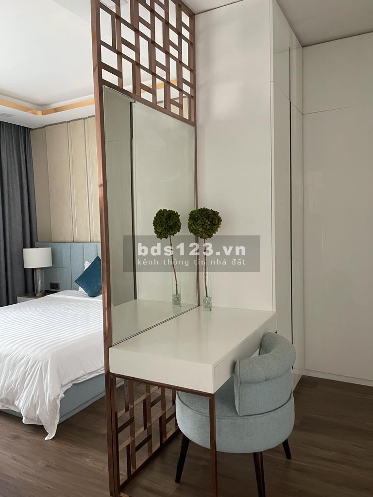 Cho thuê căn hộ 3 phòng ngủ cao cấp Estella Heights chỉ 80tr