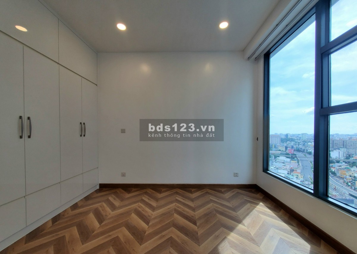 Em cần bán căn hộ 130m2 cc Sunwah Pearl trung tâm Q. Bình Thạnh, view sông trực diện