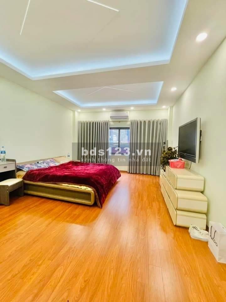 Nhà mới phố Trương Định vị trí VIP kinh doanh đỉnh DT 38m² nhỉnh giá 6 tỷ đồng