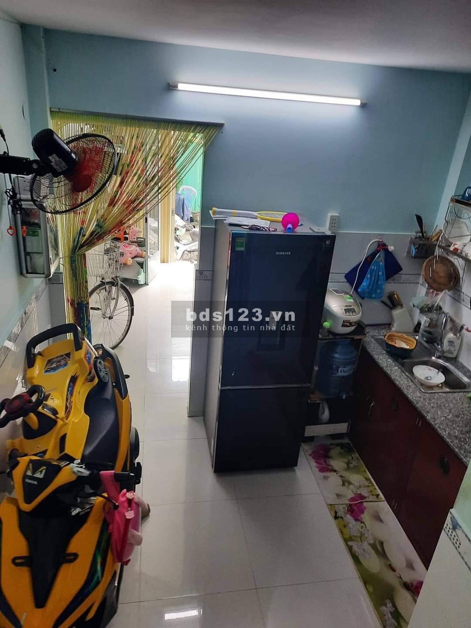 Gấp bán nhà mới HXH Bình Trị Đông Bình Tân sát chợ 2 tầng 44m2 chỉ 2..tỷ