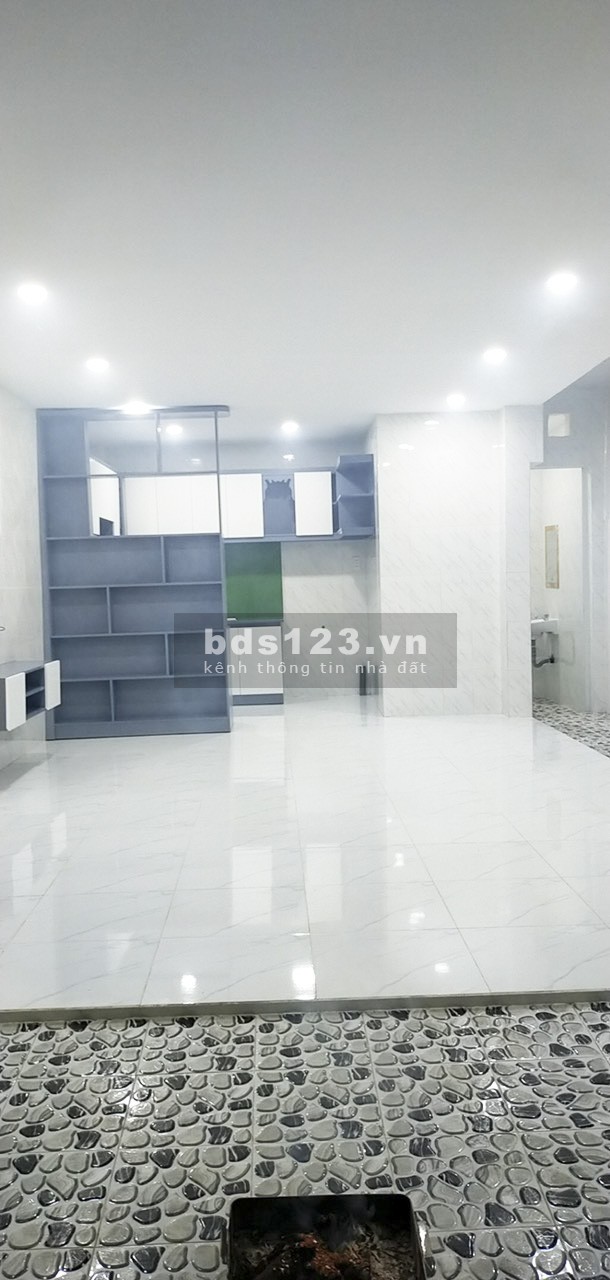 Bán nhà riêng hẻm số 2722 đường Huỳnh Tấn Phát, huyện Nhà Bè
