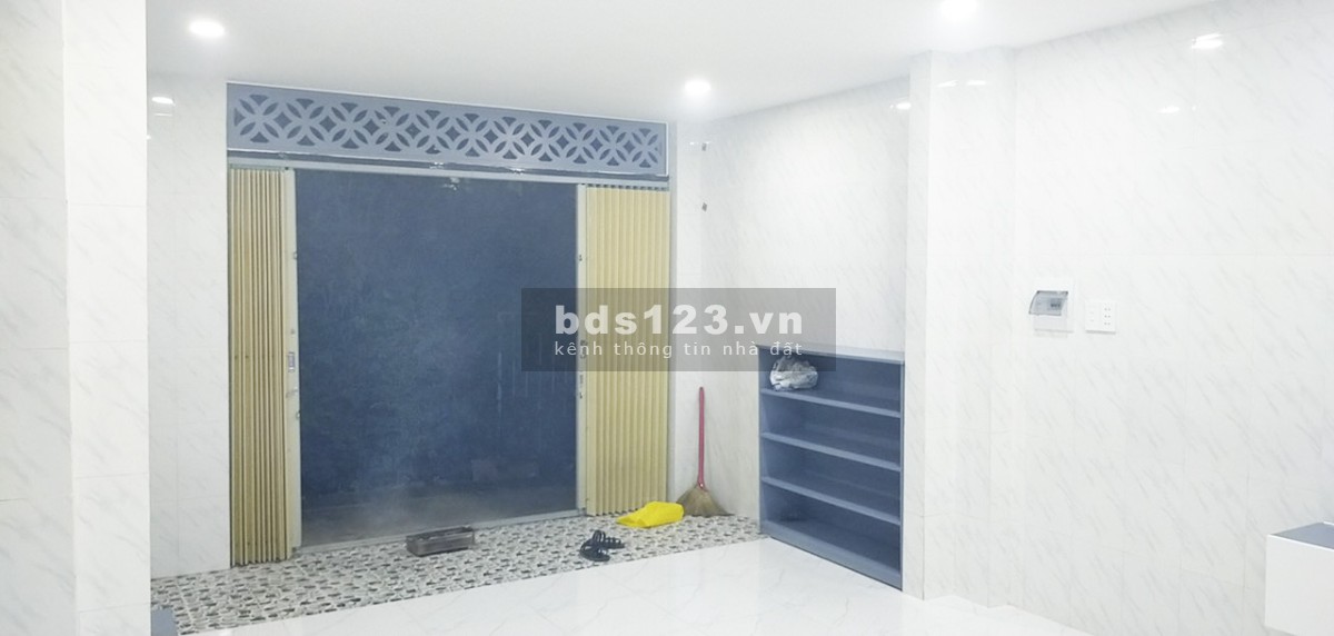Bán nhà riêng hẻm số 2722 đường Huỳnh Tấn Phát, huyện Nhà Bè