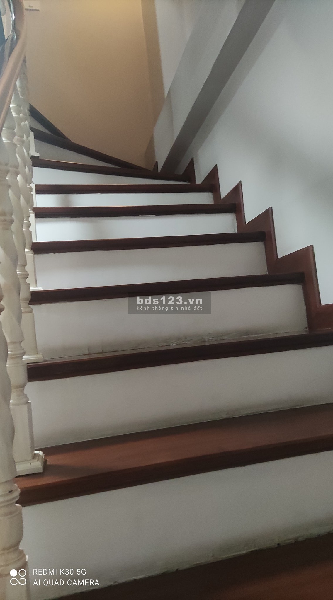 Bán nhà Khương Thượng dtsd 22m2, chính chủ xây giá 2.7 tỷ lh 0981410696