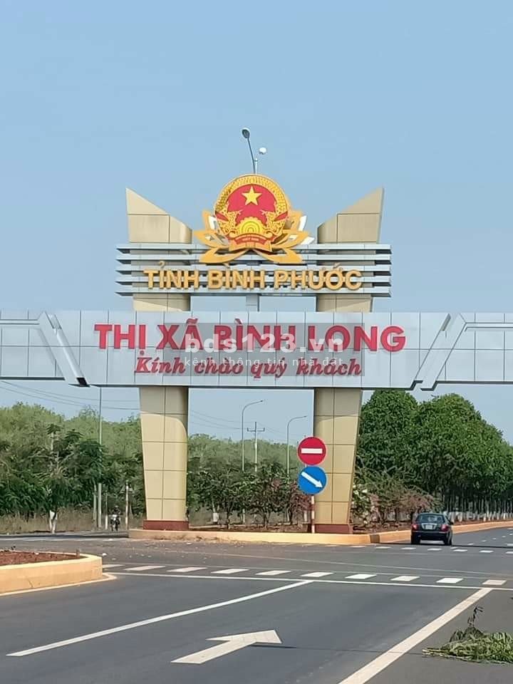 Bán đất trung tâm Bình Long DT 1000m² SHR thổ cư 200m², giá chỉ 568 triệu, LH 0932098211
