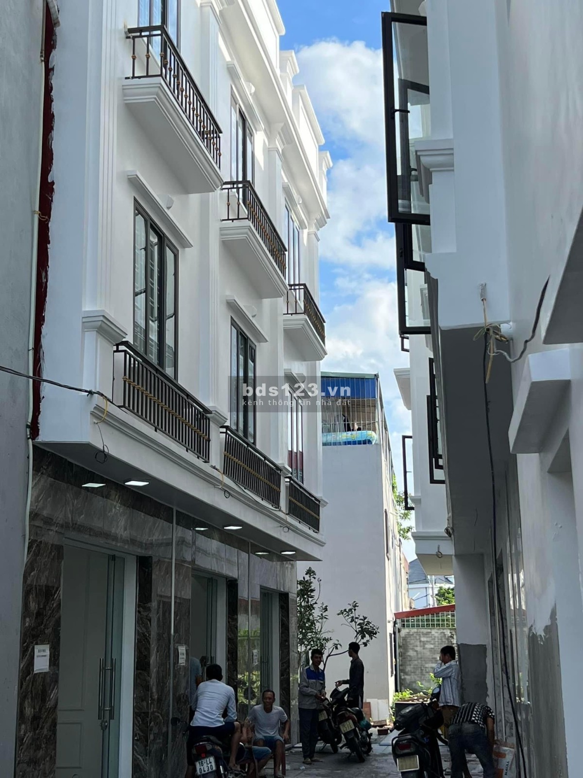 Nhà đẹp giá rẻ tại Hải An Hải Phòng KDC sầm uất giá bán 1,9 tỷ đồng