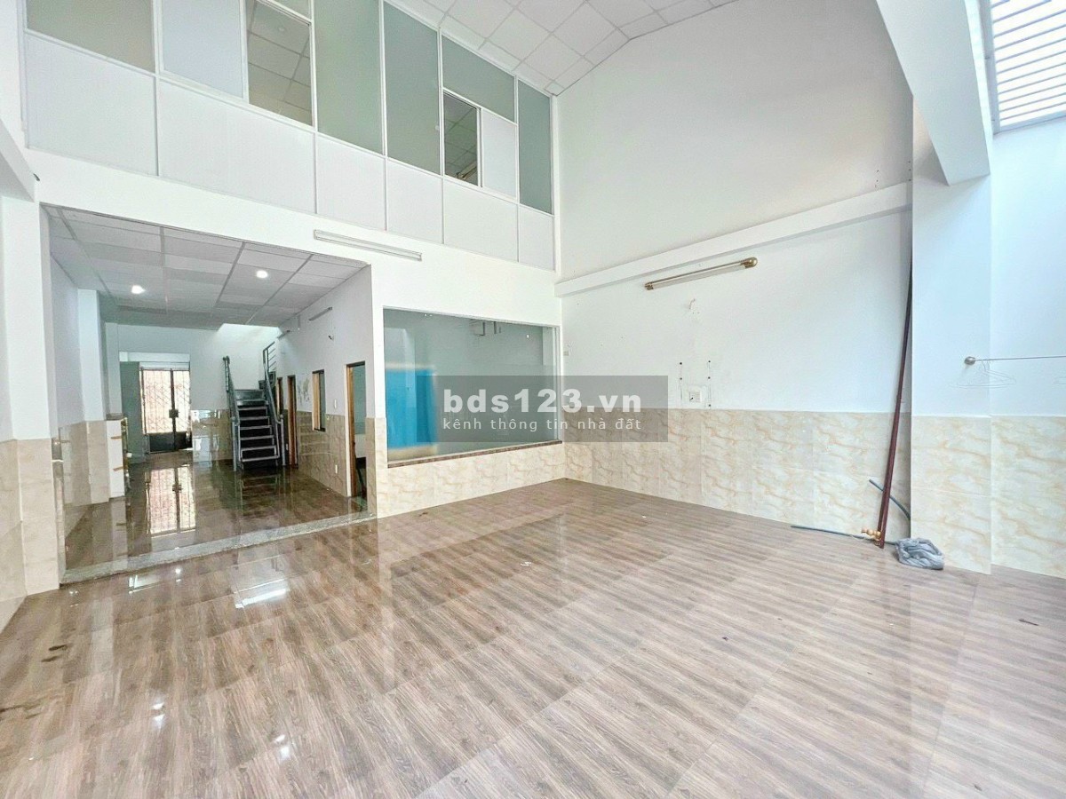 Bán nhà riêng HXH đường Lâm Văn Bền, phường Tân Kiểng, quận 7