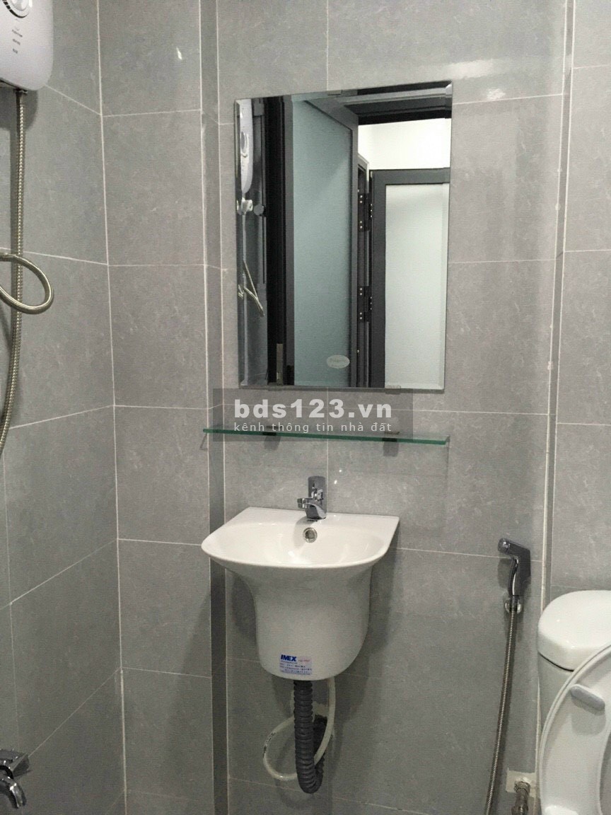 Chính chủ bán nhà gấp để đi nước ngoài giá thương lượng, lh 0355881146
