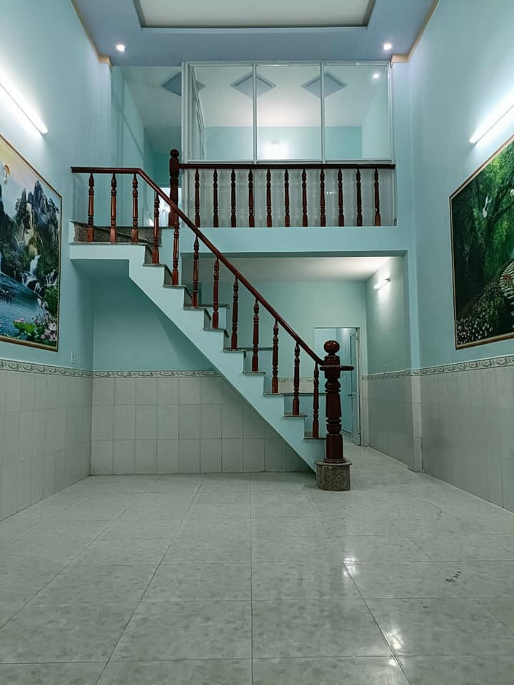 Bán nhà hẻm xe hơi 2 tầng đường Phạm Văn Đồng Thủ Đức sổ riêng