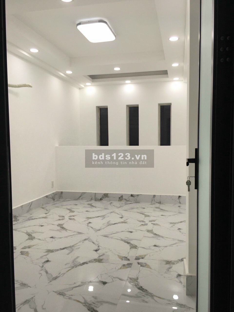 Chính chủ bán nhà gấp để đi nước ngoài giá thương lượng, lh 0355881146