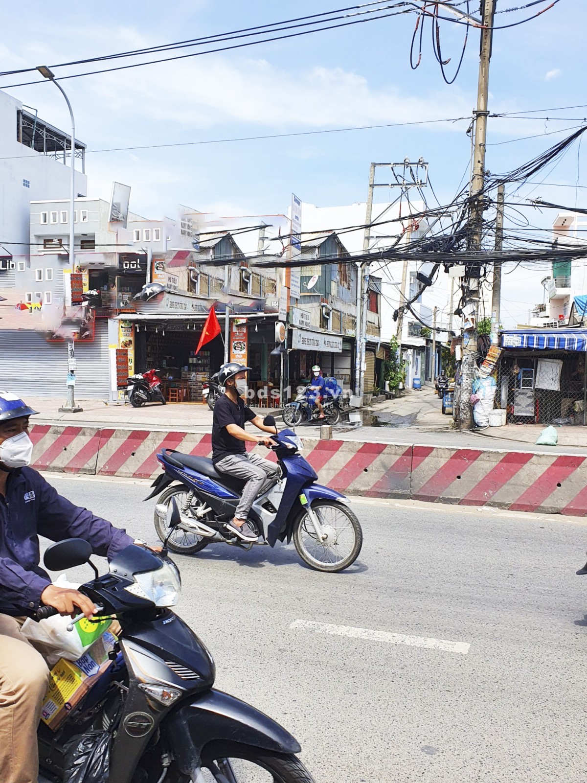 Cho thuê nhà mặt tiền kinh doanh đường Huỳnh Tấn Phát, phường Tân Phú, Quận 7