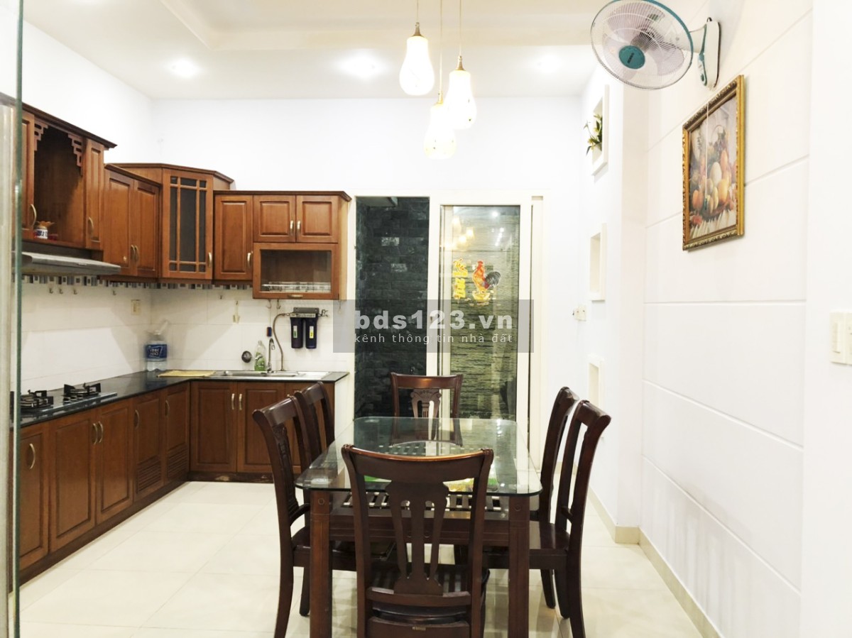 Cho thuê nhà mặt tiền kinh doanh đường Phan Huy Thực, Phường Tân Kiểng, Quận 7.