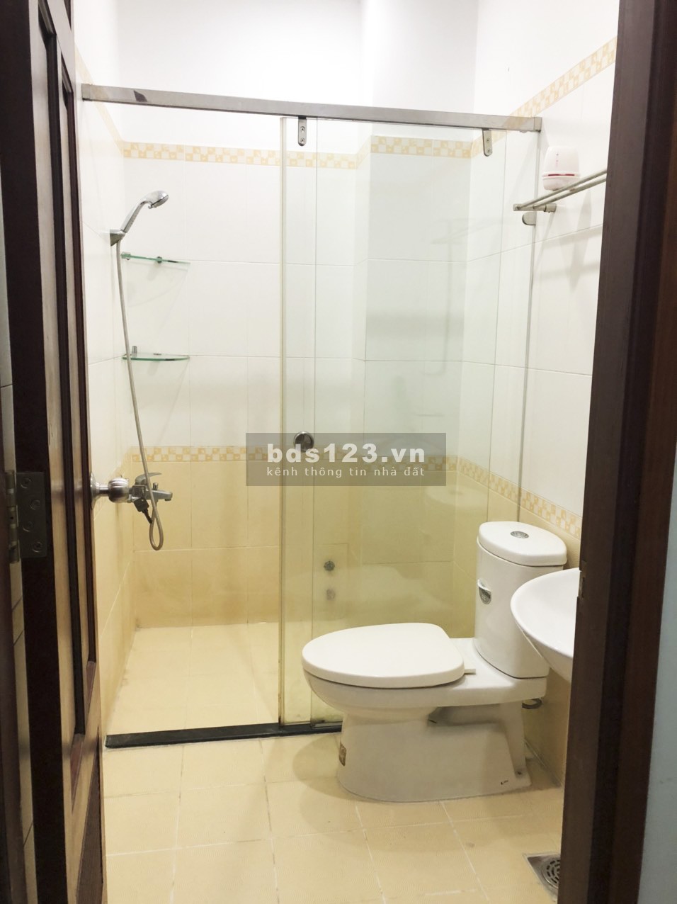 Cho thuê nhà mặt tiền kinh doanh đường Phan Huy Thực, Phường Tân Kiểng, Quận 7.