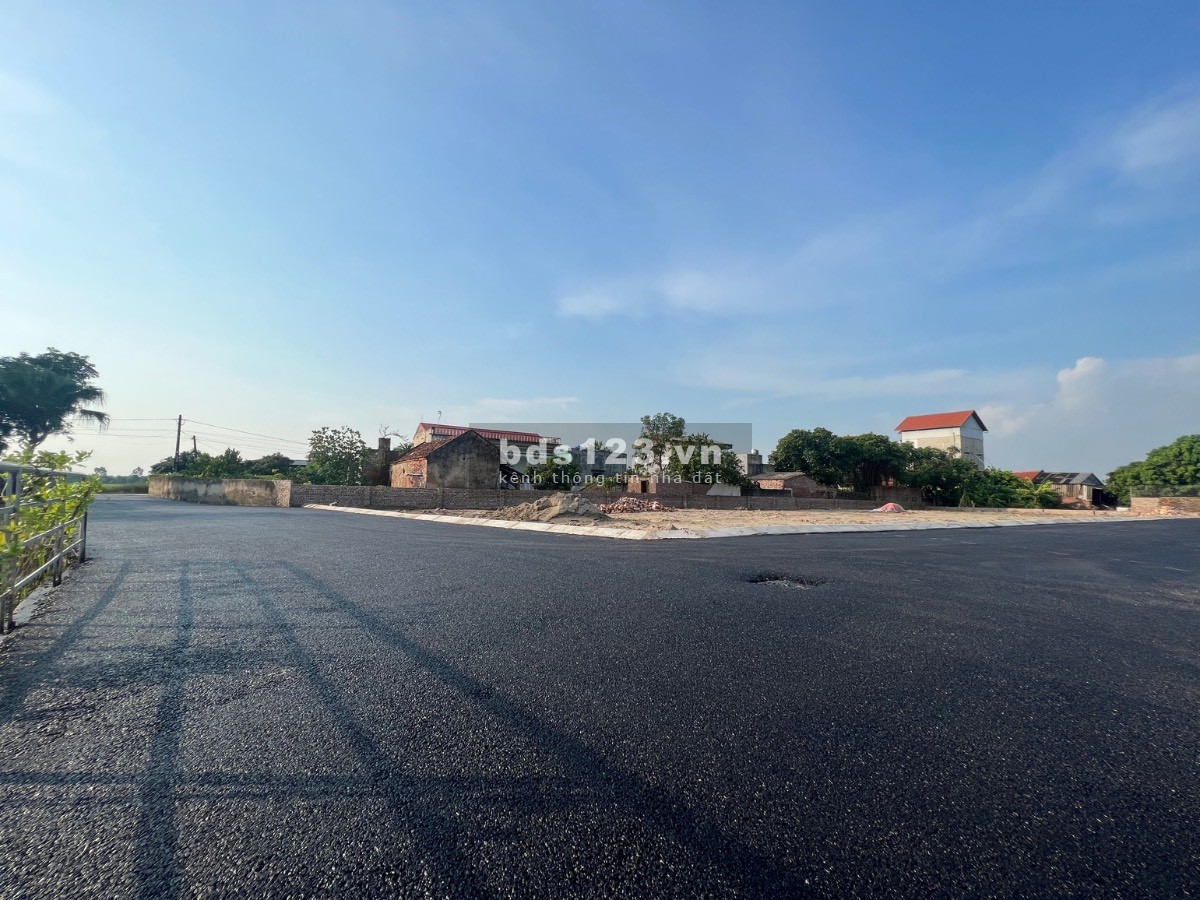 Tin sốt dẻo: Đất vàng trao tay nhận ngay ưu đãi tại khu dân cư mới tự xay Tân Phúc, Hưng Yên.