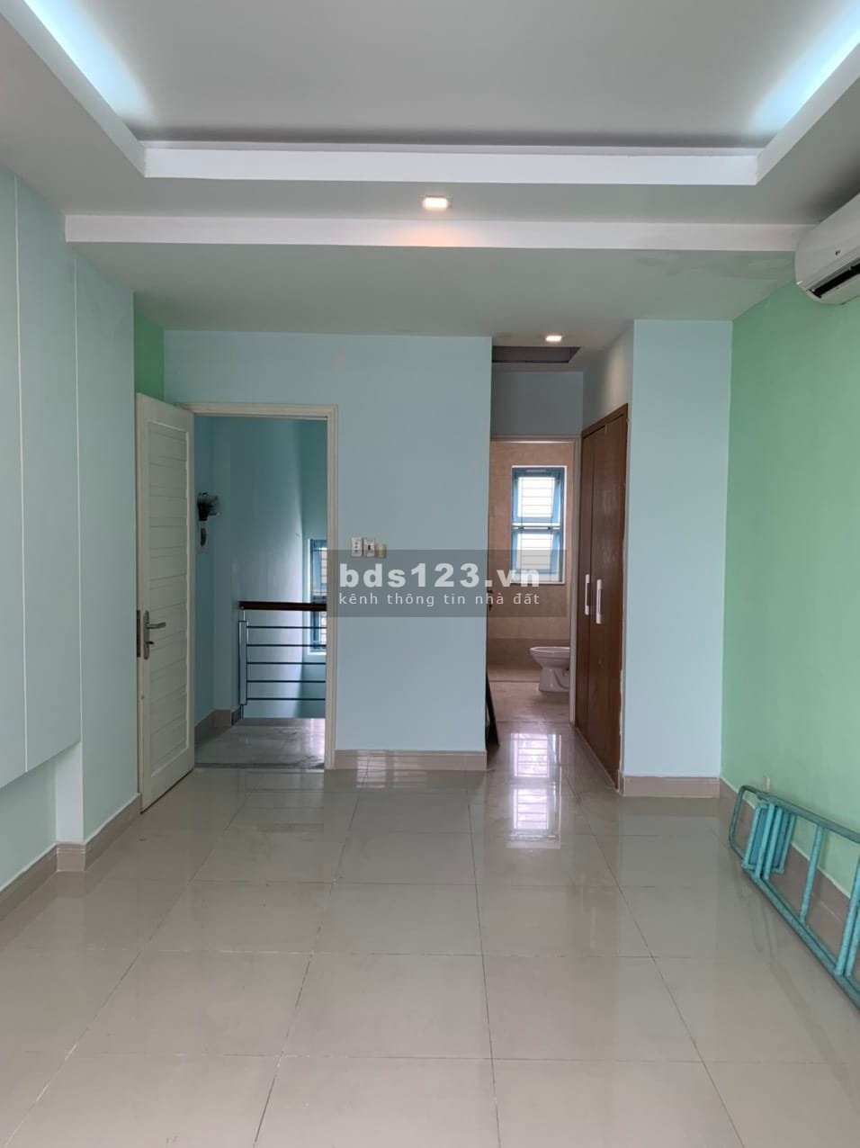 Bán nhà tại Đường Lạc Long Quân, Phường 5, Quận 11, Tp.HCM diện tích 38.5m2 giá chỉ 10.6 Tỷ