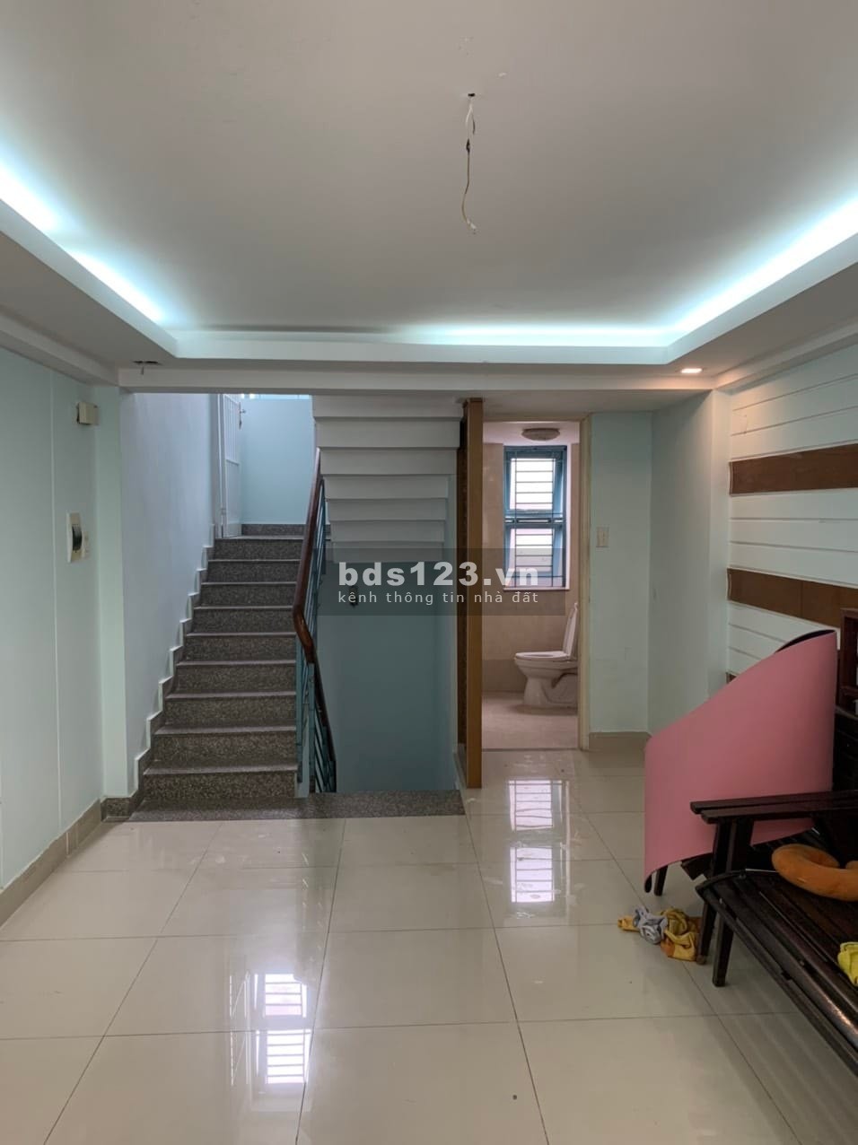 Bán nhà tại Đường Lạc Long Quân, Phường 5, Quận 11, Tp.HCM diện tích 38.5m2 giá chỉ 10.6 Tỷ