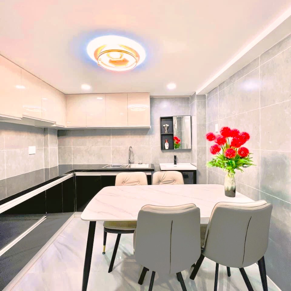 Bán nhà đường Thoại Ngọc Hầu, Hòa Thạnh, Tân Phú 80m2, 6 tỷ, hẻm to 10m