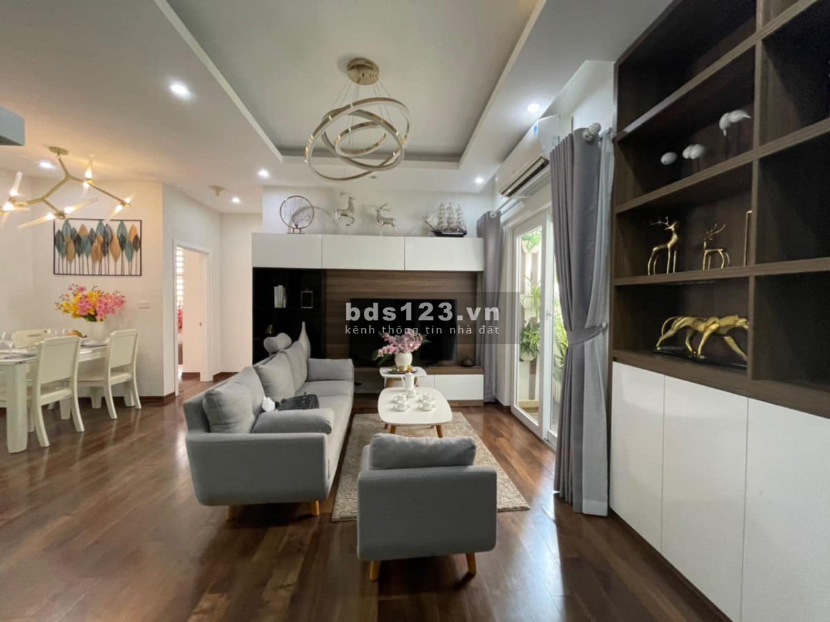 Bán gấp căn góc 2 Ngủ 88m2, chỉ cần hơn 900Tr, view Hồ, ở ngay, gần trung tâm Hà Nội