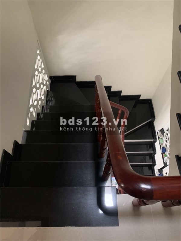 Bán Nhà 4 Tầng mặt tiền hẻm xe hơi Phường 16 Quận 8, giá 5.5 tỷ