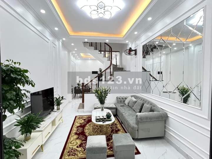 Bán nhà Trương Định diện tích sử dụng 31m2 4 tầng đẹp giá 3.48 tỷ