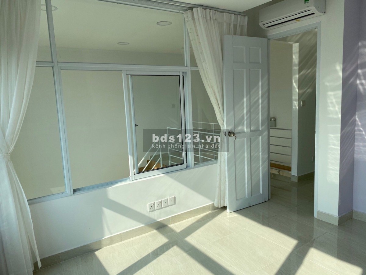 Căn Hộ Duplex Đẹp Hết Nước Chấm Luôn Ạ - Vista Verde 78m2 2PN 78m2 Giá 21tr