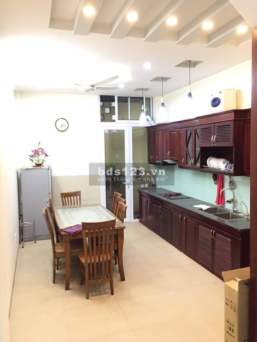 Bán nhà chính chủ khu vực Quan Hoa, Cầu Giấy ô tô tận cửa