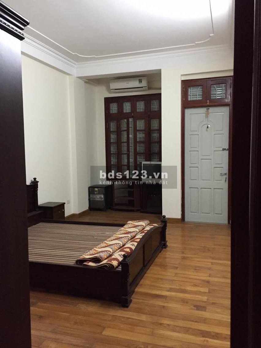 Bán nhà chính chủ khu vực Quan Hoa, Cầu Giấy ô tô tận cửa
