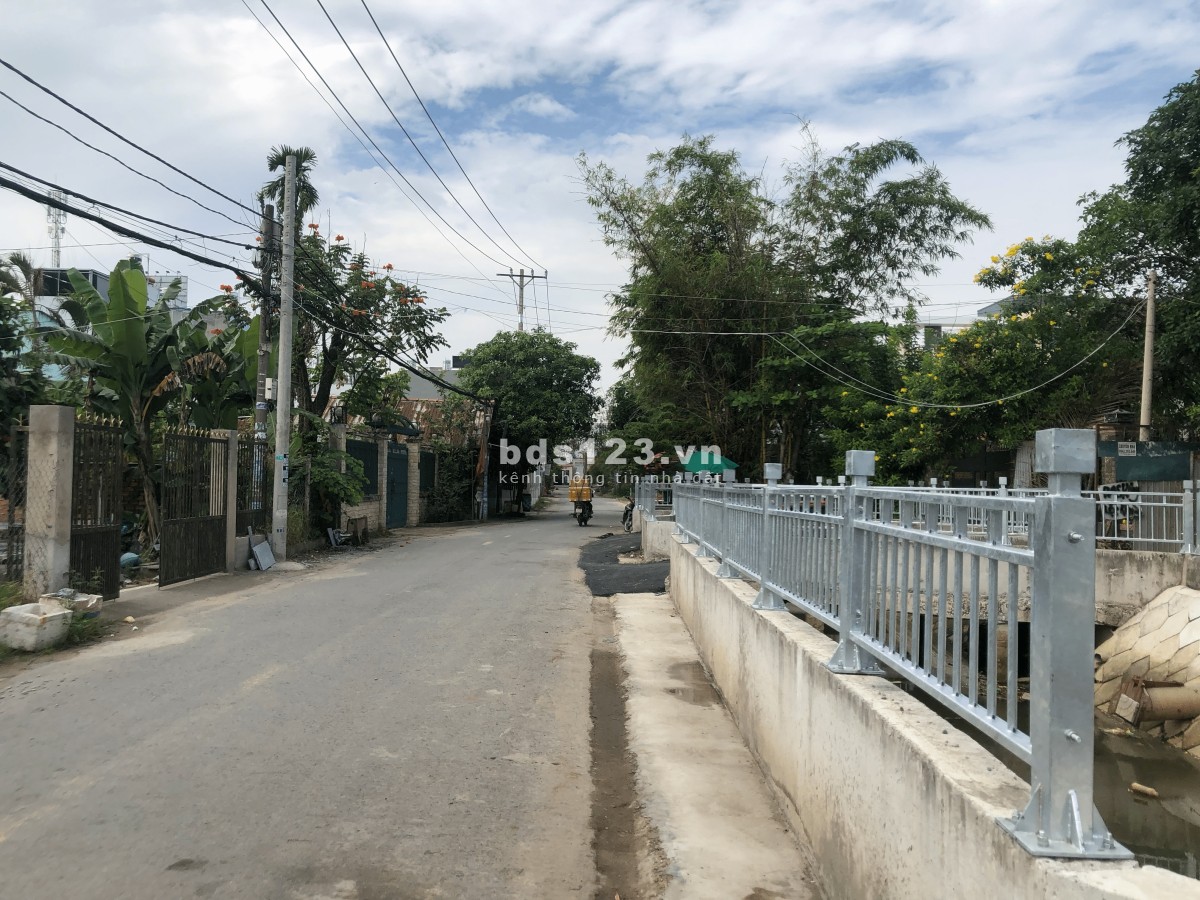 Bán đất thổ cư mặt tiền Thạnh Lộc 47, phường Thạnh Lộc, quận 12 DT 161m² (4,6mx34,8m)