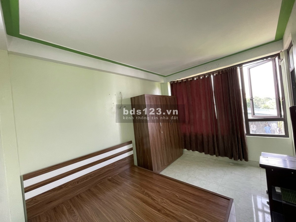 Cần bán nhà 5 tầng cầu lớn, Nam Hồng, liên hệ 0829099993
