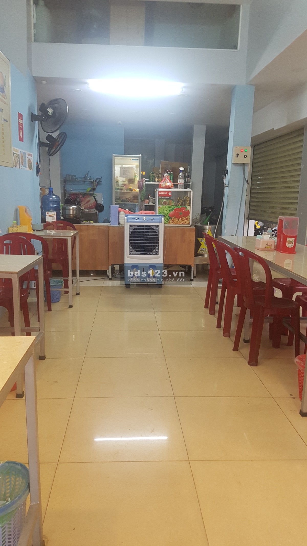Mặt bằng 2 mặt tiền Hồ Văn Huê 15tr/tháng – Vị trí rẻ đẹp.