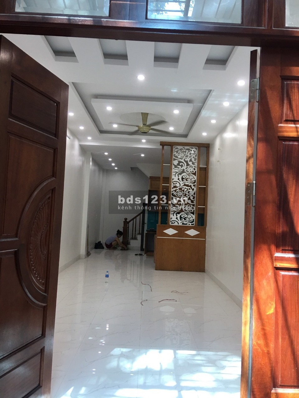 Siêu phẩm DT 33m² x 5 tầng MT 3,7m giá 6 tỷ Minh KHai Hai Bà Trưng. 0947913839