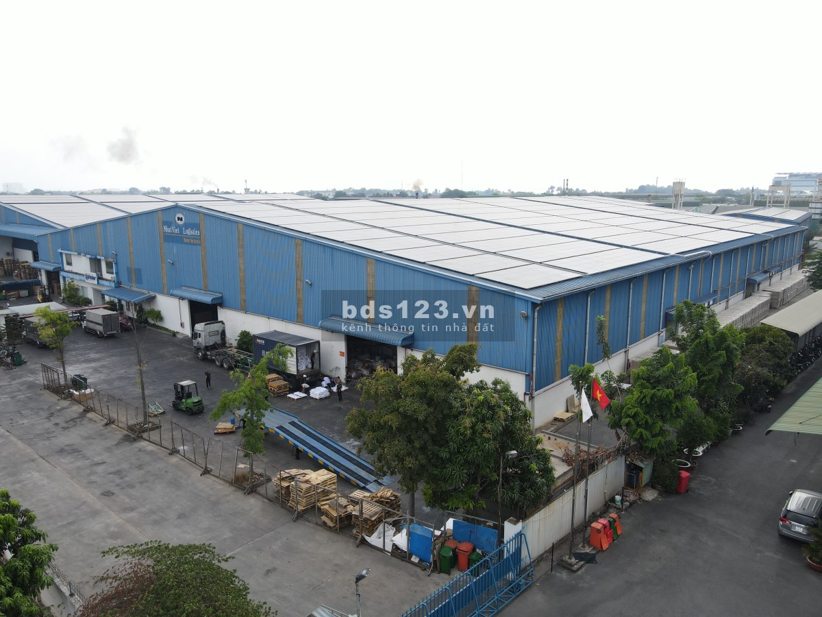 Cho thuê kho chứa hàng diện tích 300m2 khu công nghiệp Dĩ An Bình Dương