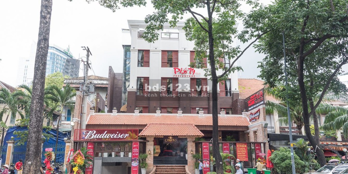 Mặt bằng Nguyễn Xí, p.26, Bình Thạnh. 8*20m, Hầm 7 Lầu thang máy. 180 triệu TL. 0911989098 Quân.