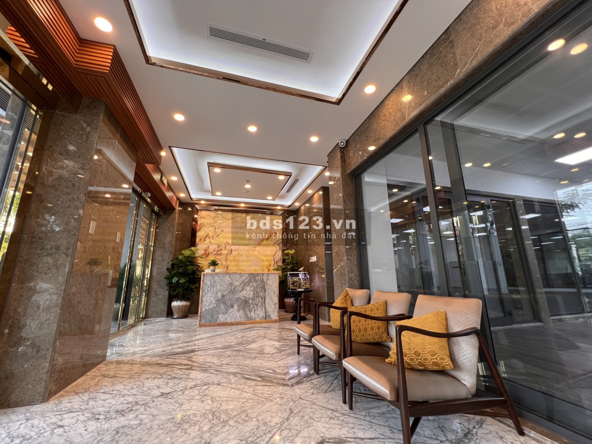 Tòa nhà 7 tầng, Nguyễn Văn Hưởng, TĐ, Q2 - DT 25x20m, CN 500m2 - 4 thang máy - 470 tỷ - 0911989098.