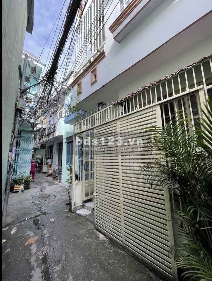 Bán nhà 1 lầu hẻm xe ba gác Hồ Thành Biên phường 4 Quận 8 lh 0935794818