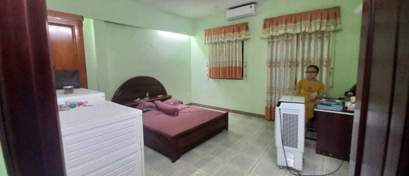 Bán gấp nhà riêng hẻm xe hơi Trường Chinh, Tân Bình, 4 tầng giá nhỉnh 10 tỷ