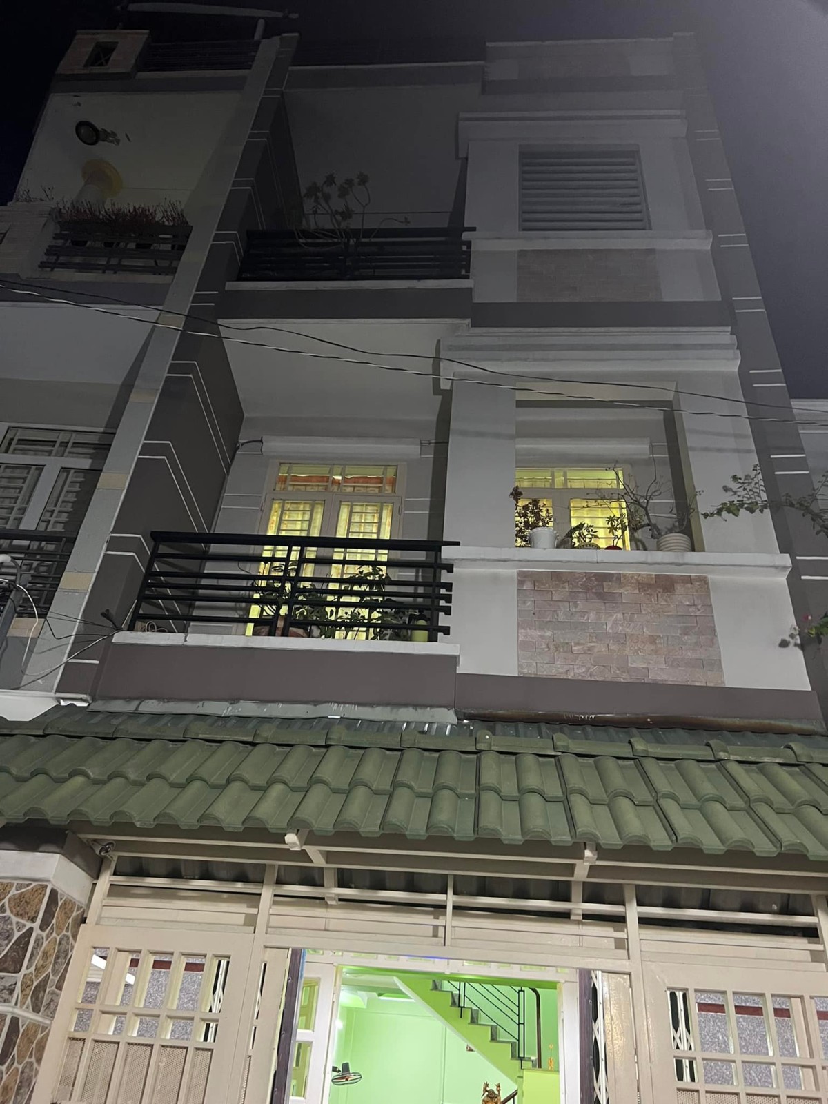 Bán gấp nhà riêng hẻm xe hơi Trường Chinh, Tân Bình, 4 tầng giá nhỉnh 10 tỷ