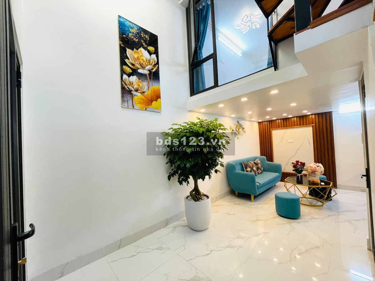 Chính chủ cần bán gấp nhà TT Đống Đa dt 25m2, 3 tầng MT 3.5M giá chỉ nhỉnh 2 tỷ