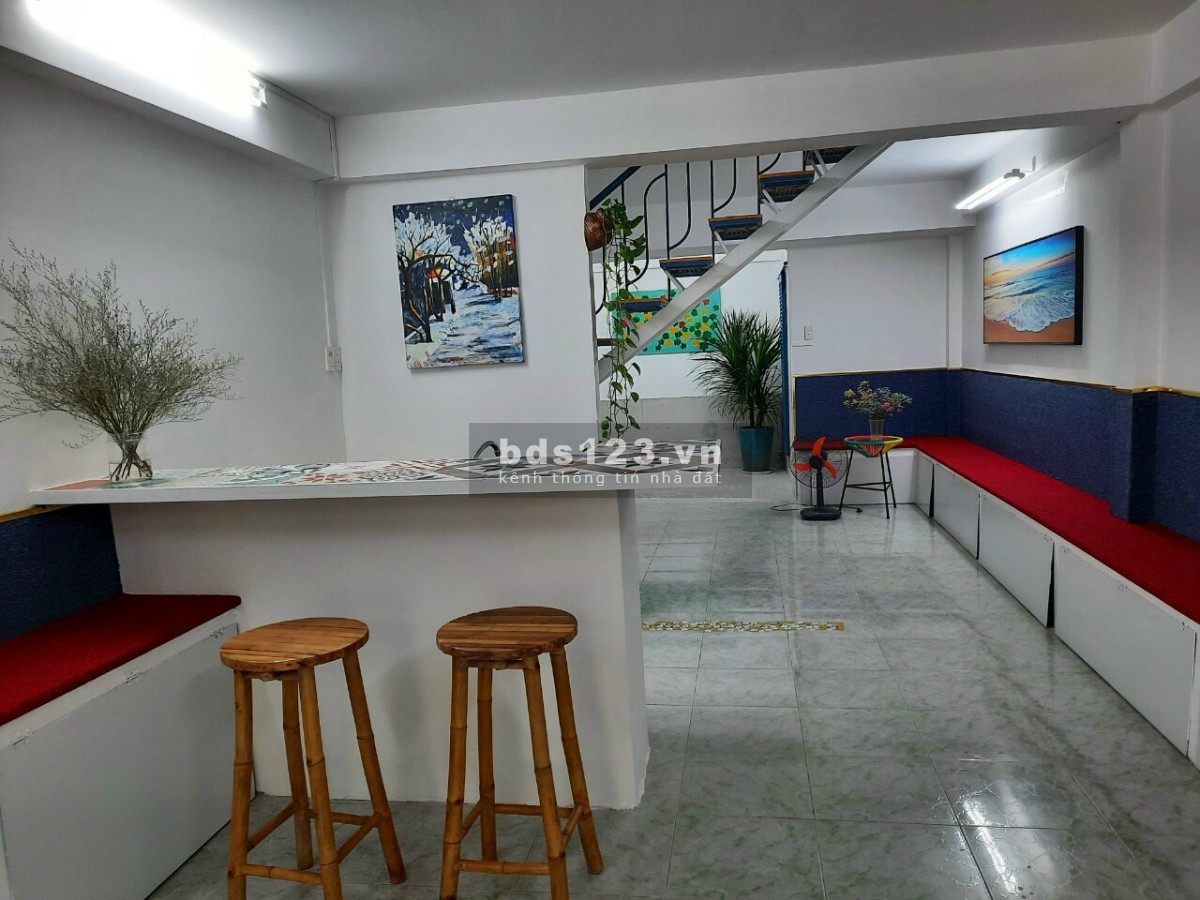 Bán nhà riêng Thảo Điền quận 2 đường chính 4m giá 9 tỷ LH 0373686856
