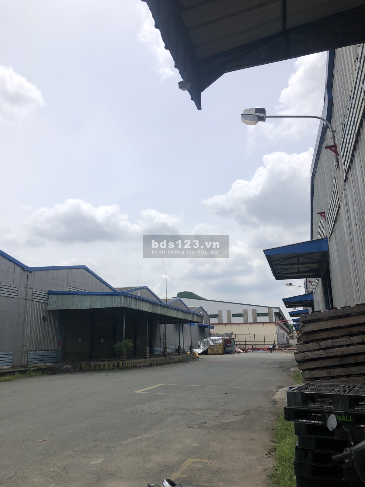Công ty cho thuê kho chứa hàng trong khu công nghiệp Sóng Thần 1 2 Dĩ An Bình Dương
