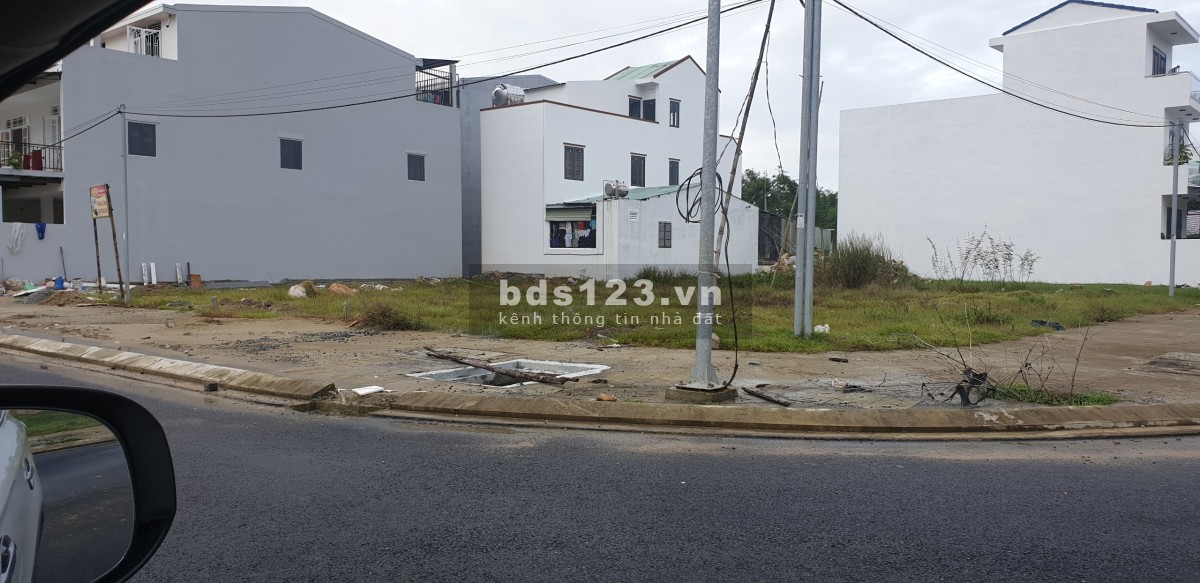 Bán lỗ, cần bán gấp 1 lô đất tâm huyết, giá rẻ hơn giá ngân hàng lh 0981373881