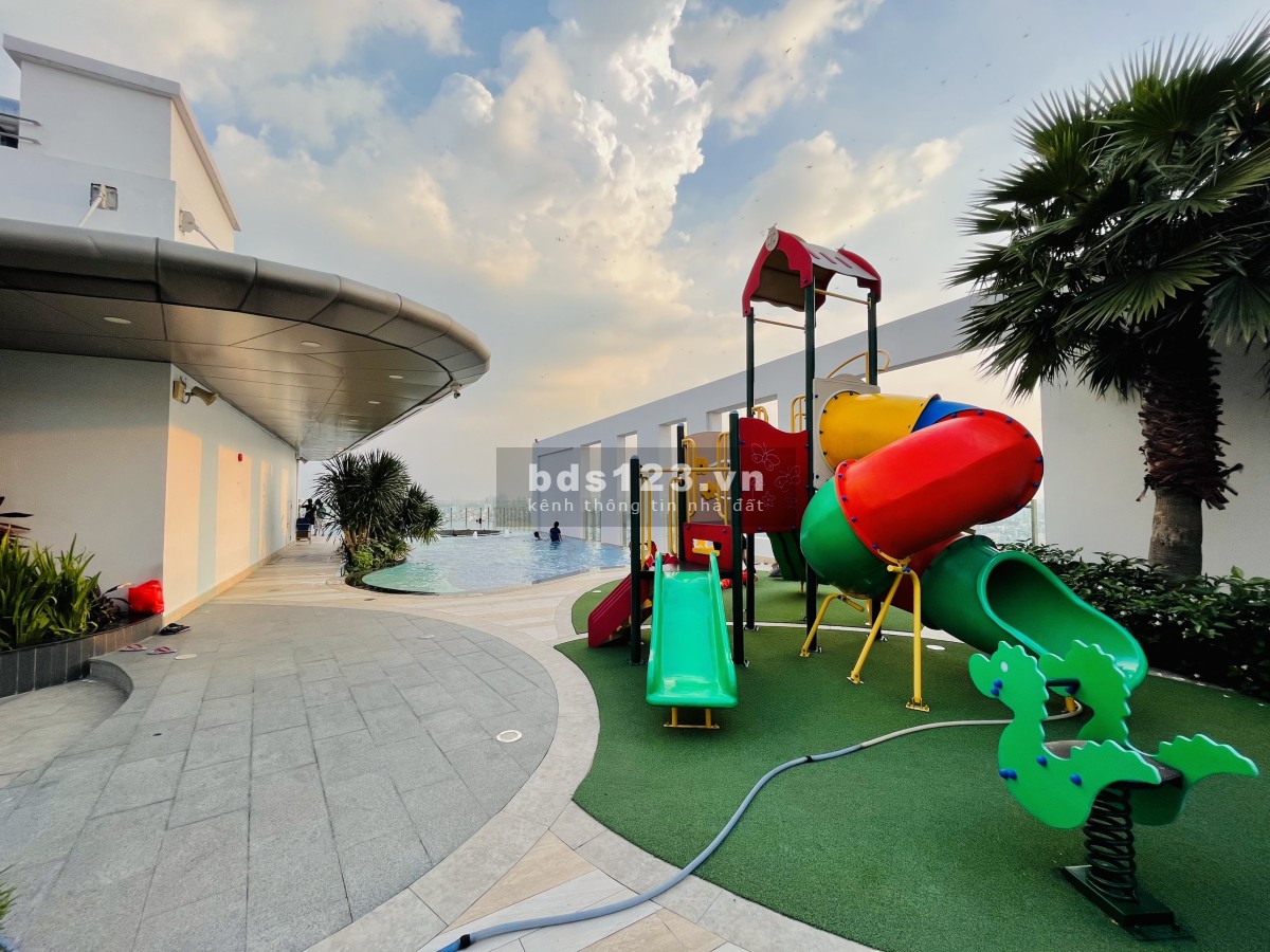 Cho thuê Newton,38 Trương Quốc Dung, dtsd 100m2, 3PN, 28 tr/th, LH 0362668864