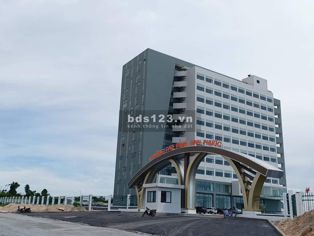 Đất kinh doanh, xây kiot phòng trọ cho thuê tại khu trường CĐ và KCN Becamex Chơn Thành Bình Phước.