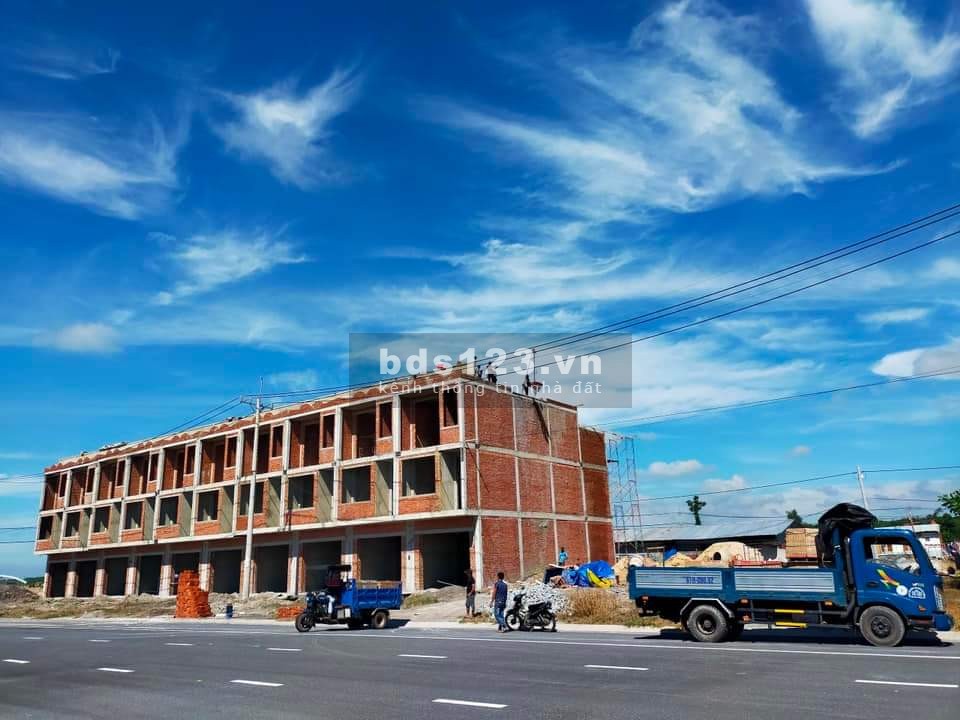 Đất kinh doanh, xây kiot phòng trọ cho thuê tại khu trường CĐ và KCN Becamex Chơn Thành Bình Phước.