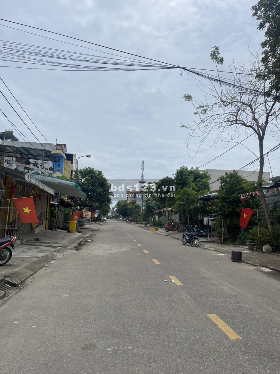 Bán nhà riêng cấp 4 đường Ông Ích Khiêm phường An Sơn Tam Kỳ đang cho thuê 5 triệu/tháng
