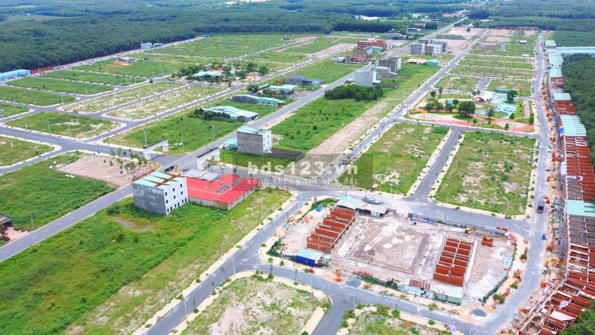 1.6 tỷ sở hữu đất nền khu đô thị Phúc Hưng Golden sổ riêng, vị trí đẹp, giá tốt