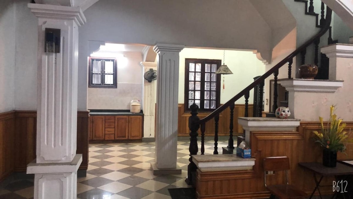 Bán nhà riêng Cổ Linh vị trí đẹp kinh doanh đỉnh, DT 70m² MT 5m giá 11,2 tỷ đồng
