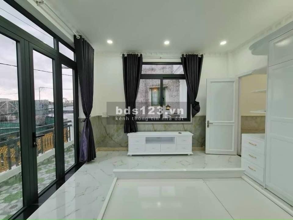 Bán nhà thiết kế như villa hẻm xe hơi 6m Huỳnh Tấn Phát Nhà Bè