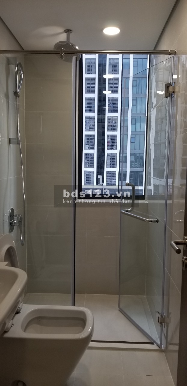 Cần bán nhanh căn 2pn 2wc Eco Green Quận 7 giá 4.6 tỷ bao hết lh 0933626238